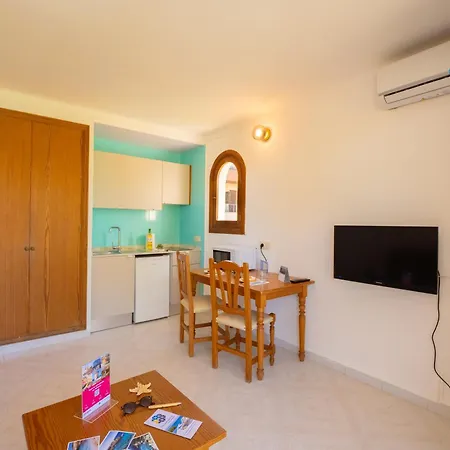 Bella Maria Lägenhetshotell Puerto Colom
